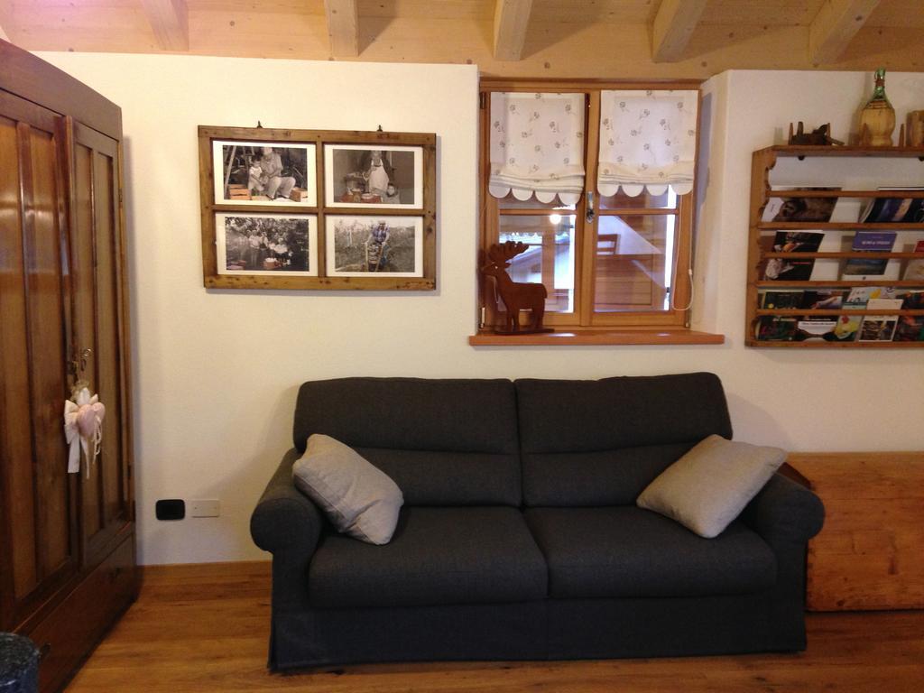 Chalet Casa al Poz Tassullo Kültér fotó